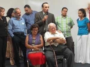 Dedicación a David y Marina López