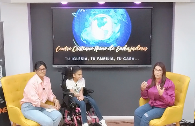 Las Cosas que Pasan en Tu Iglesia Tu Familia Tu Casa&nbsp;3