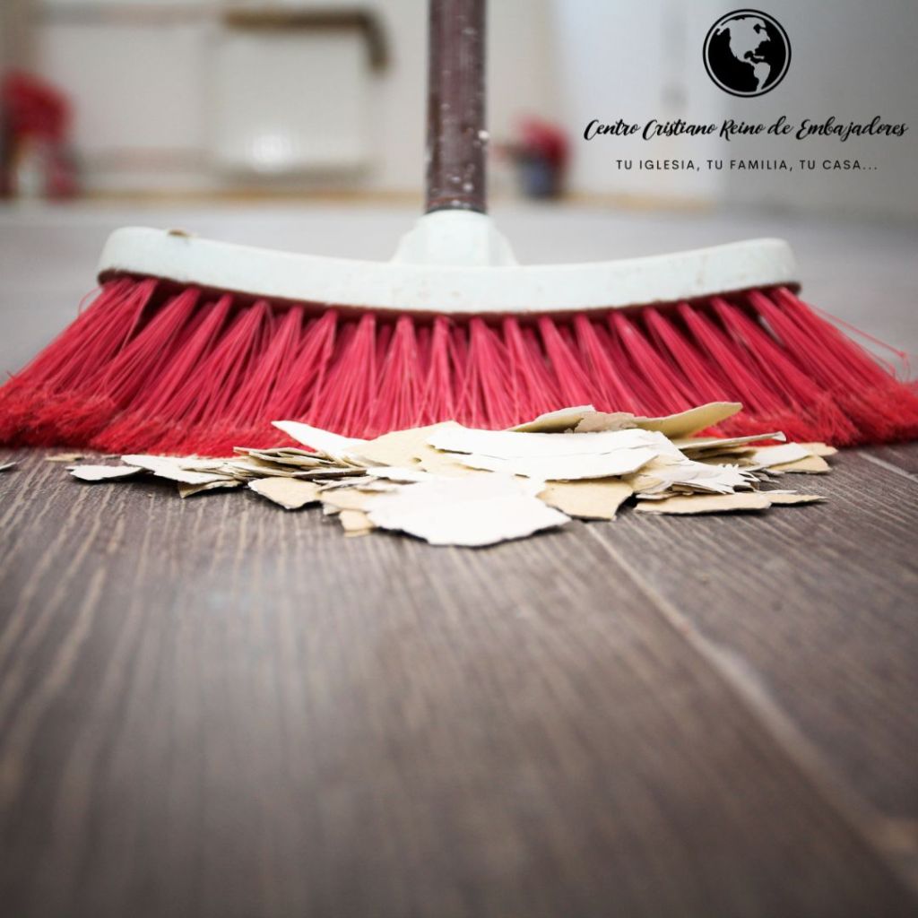 Limpiándonos de Aquello que nos&nbsp;Resta